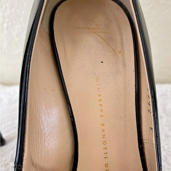Giuseppe Zanotti Design Italian Black Patent Leather Peep-Toe Pumps Shoes 38 EUC - Picture 7 of 13